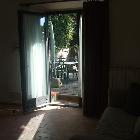 Appartamento La Palma سان جيمينيانو الغرفة الصورة