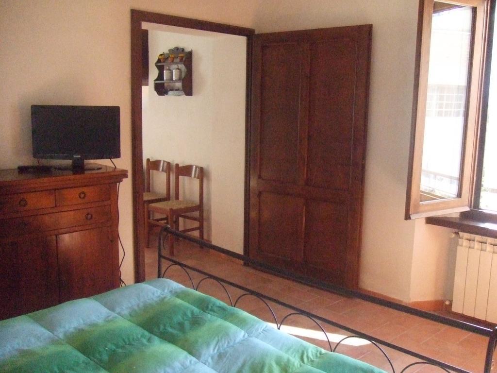 Appartamento La Palma سان جيمينيانو الغرفة الصورة